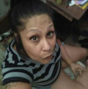 Meet your Posher, Corina